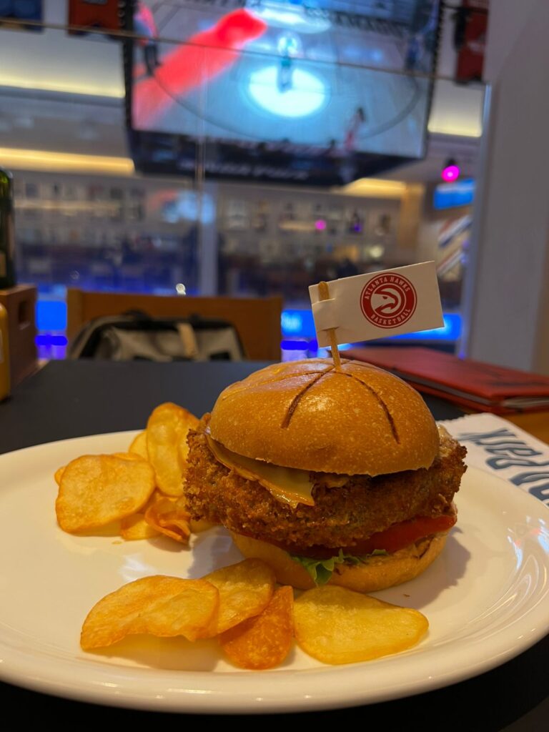 Almoço animado no NBA Park Gramado